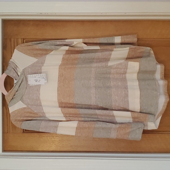 NWT Lularoe XL Amber - Picture 1 of 4